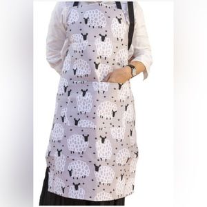 Grey Sheep Cotton Canvas Apron- Adjustable Straps- NEW! Adorable! UNISEX- Gray